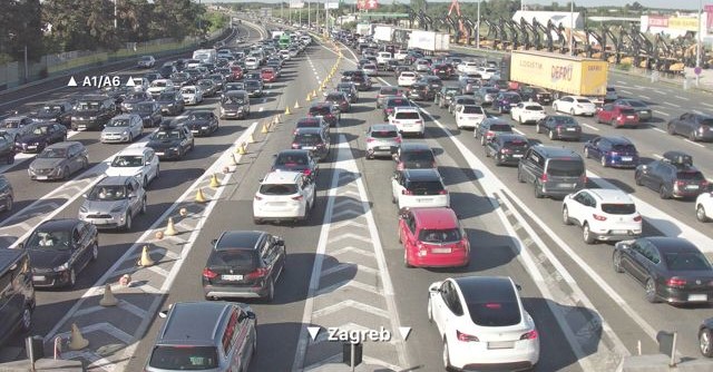Promet pojačan već od jutra, a tijekom dana očekuju se još veće gužve
