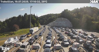 Kolona kod Trakošćana duga 3 km, zabrana za teretna vozila između Krapine i Đurmanca, kod Okučana zbog prometne kolona 4 kilometra
