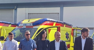 Sigurnija, brža i bolja skrb za pacijente: Župan Stričak uručio ključeve novih vozila Nastavnom zavodu za hitnu medicinu