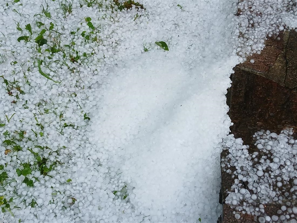 Nevrijeme se približava! U Sloveniji već pada tuča, olujni sustav kreće prema sjeverozapadnoj Hrvatskoj
