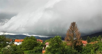 Vikend donosi kaos: Pljuskovi, olujni vjetar i pijavice na Jadranu, temperatura pada za 15 stupnjeva!