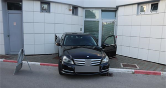 Vozačica s Mercedesom krapinskih tabila zabila se u benzinsku - evo koju je kaznu dobila