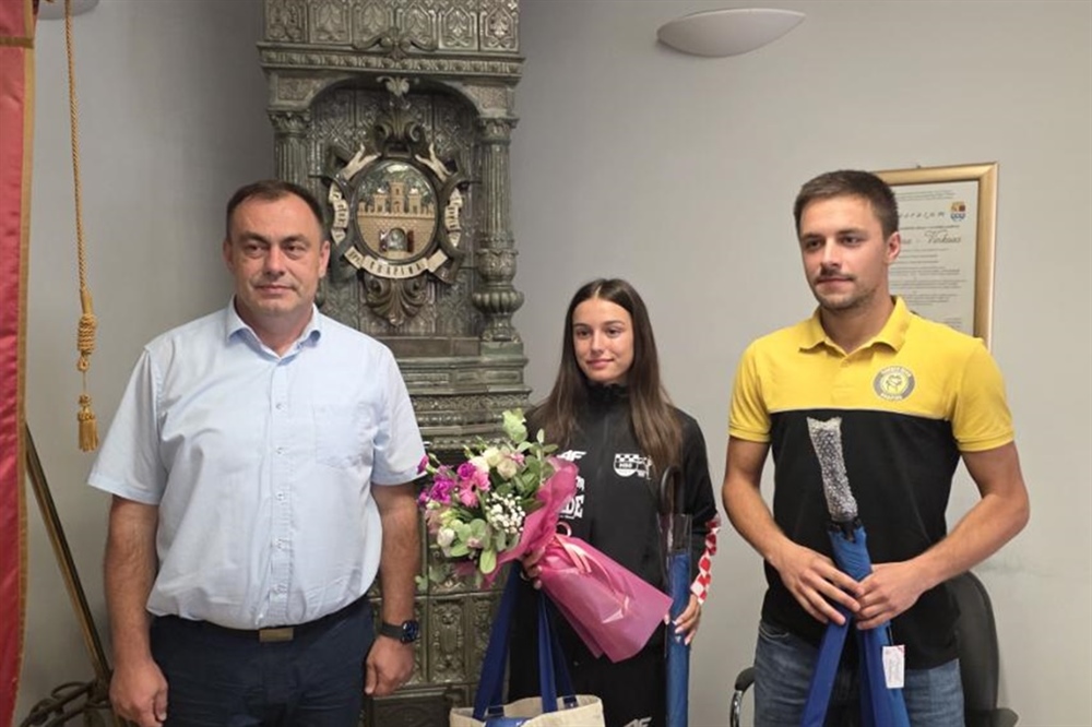 Gradonačelnik Gregurović ugostio mladu sportsku nadu Karlu Poslončec: Ona je ponos cijelog našeg grada
