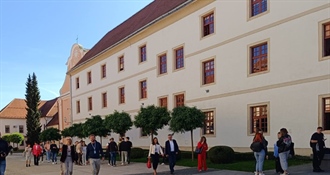Projektni tim predvođen FOI-jem razvio AI asistenta za Moodle- pomaže studentima i rasterećuje nastavnike