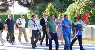 U Lubregu polaganjem vijenaca obilježen Dan pobjede i domovinske zahvalnosti