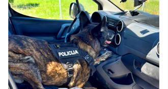 U autu na mjestu za zračni jastuk prevozio 4,3 kilograma kokaina – drogu pronašao policijski pas Ares