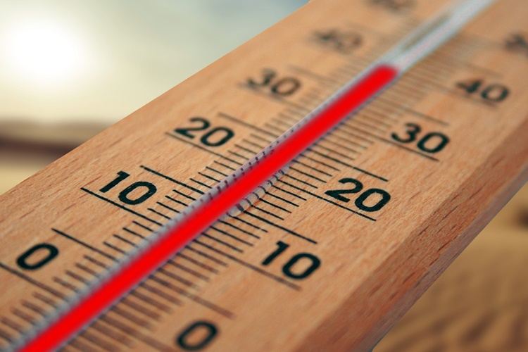 DHMZ izdao crveni meteoalarm: Toplinski val pogađa sjeverni Jadran i ostatak Hrvatske
