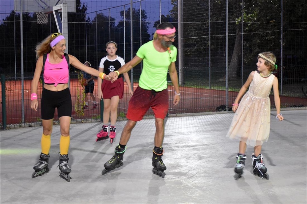 Disco večer na rolama oduševila male i velike Ludbrežane i njihove goste