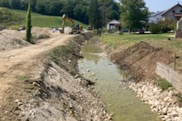 U centru Budinščine uređuje se potok, a pred realizacijom su i mnogi drugi projekti