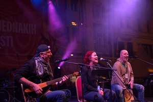 Petak je u Ludbregu rezerviran za rock spektal! Uživajte u dobro poznatim hitovima na Otoku mladosti