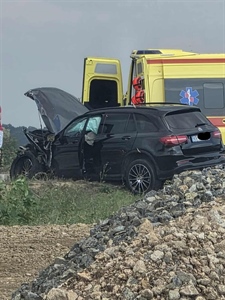 Teška prometna nesreća u Mokricama: Frontalno se sudarila dva auta, ima ozlijeđenih – cesta je zatvorena