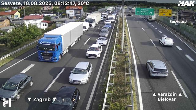 Pojačan promet širom Hrvatske: gužve na autocestama i obalama, na A1 srna!