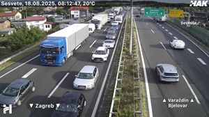 Pojačan promet širom Hrvatske: gužve na autocestama i obalama, na A1 srna!