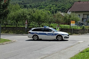 Strašno: Kod Ludbrega teretnjakom nepropisno pretjecao, pa prikolicom udario biciklistkinju