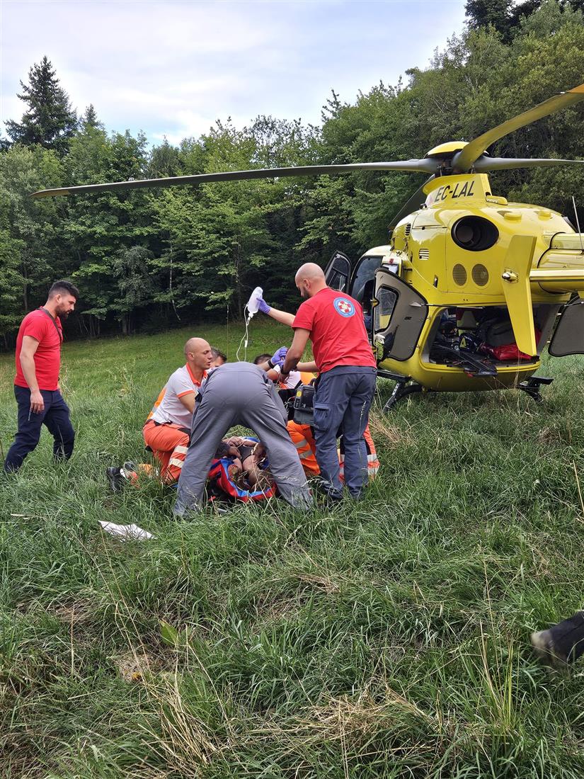 Zagorski HGSS na Medvednici spašavao osobu koja je ostala bez svijesti nakon uboda insekta – intervenirala hitna i helikopter