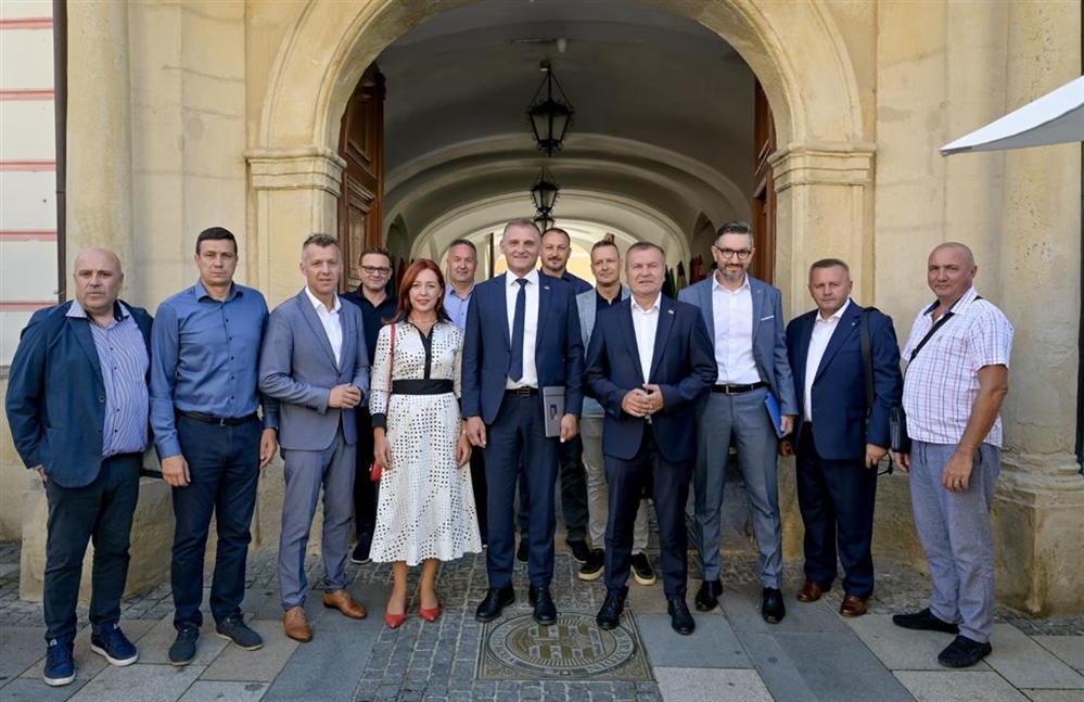 Predsjednik Uprave Hrvatskih cesta Ivica Budimir u posjetu Varaždinskoj županiji: Sastanak sa županom pa obilazak Špancirfesta!