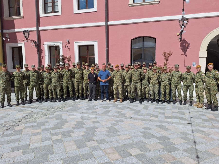 Župan Stričak u Županijskoj palači ugostio pripadnike "PUMA"