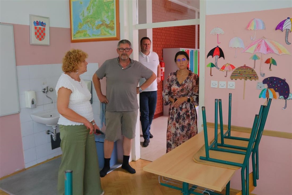Čakovečke osnovne škole spremne za novu školsku godinu, obišla ih gradonačelnica Cividini