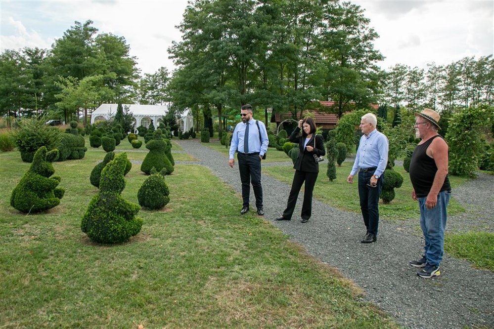 Topiary park u Sračincu obišla delegacija Vlade Hercegovačko-neretvanske županije