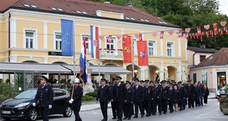 FOTOGALERIJA: Mimohodom, budnicom i misnim slavljem započeo veliki jubilej DVD-a Krapina
