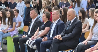 U Varaždinskoj županiji počela škola za 18.476 učenika, do kraja polugodišta nastava u jednoj smjeni – Stričak: Po tome smo prvi u Hrvatskoj!