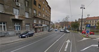 Prometni kaos u Zagrebu! Automobil zapeo u tramvajskim tračnicama