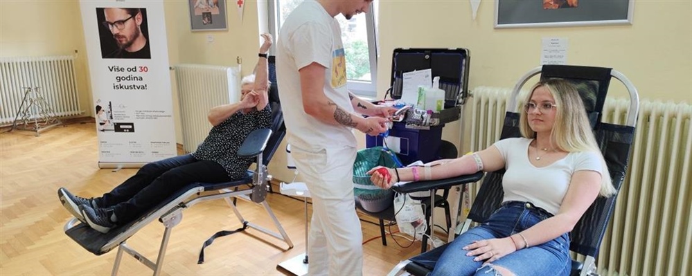 Humanost na djelu: U akciji darivanja krvi za žene u Krapini prikupljene 32 doze