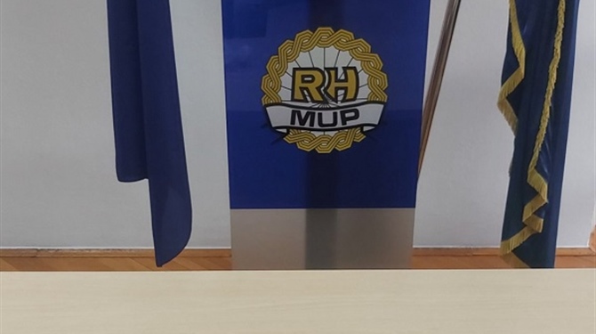 Varaždinska policija uhitila 20-godišnjakinju kod koje je pronađen kokain