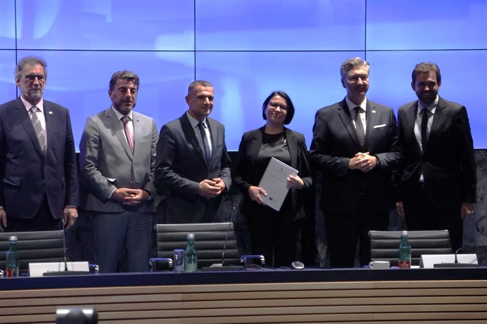 UGOVORI DODIJELJENI Država će sufinancirati uređenje i gradnju škola u Maloj Subotici i Čakovcu