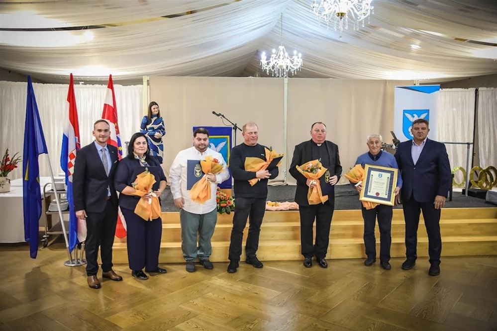 SVEČANOM SJEDNICOM OPĆINA VELIKI BUKOVEC PROSLAVILA DAN OPĆINE