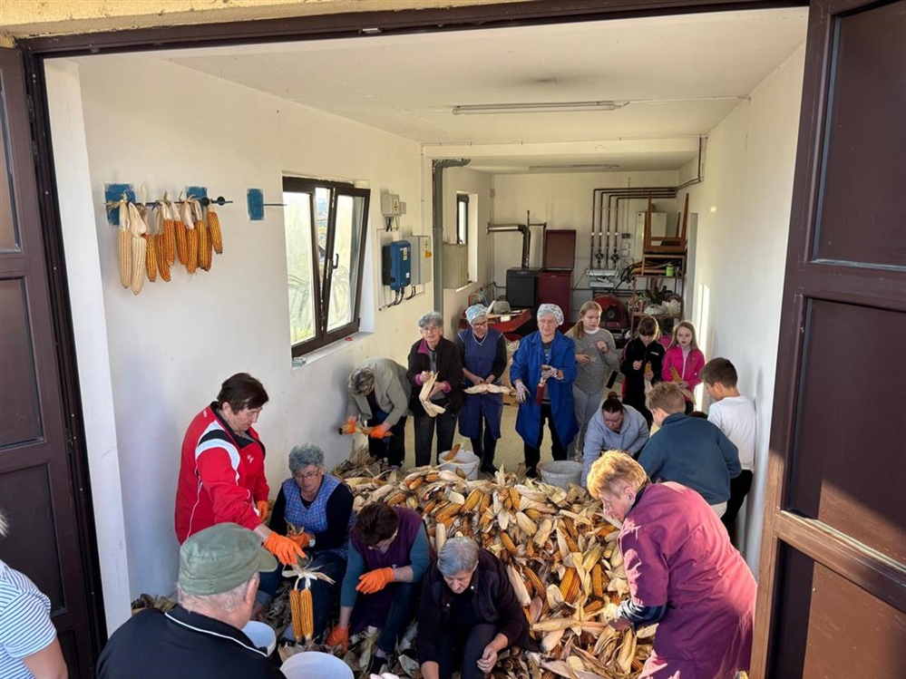 Znate li što je lupitva? Radobojčani pokazali kako se čuva zajedništvo i tradicija
