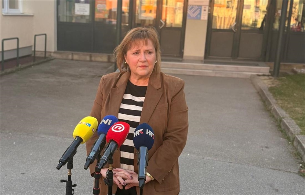 Nastradali dječak u Bedekovčini operiran i sada je stabilno – u Bedekovčinu stigla i zamjenica župana Jasna Petek