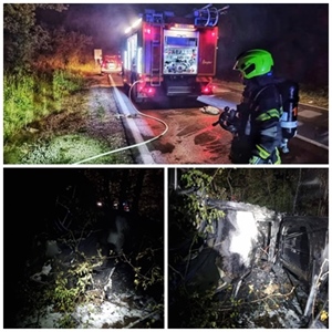 Nevjerojatna sreća: Auto sletio u provaliju, prevrnuo se i zapalio, a 22-godišnjak prošao s lakšim ozljedama