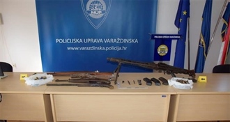 Policija u Varaždinu otkrila kućni arsenal: puškostrojnica, repetirke i oružje domaće izrade