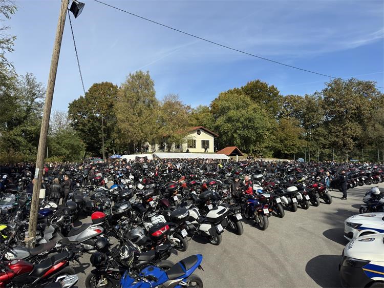 U Bedekovčini održan blagoslov motorista i motora: 1200 sudionika obilježilo kraj sezone