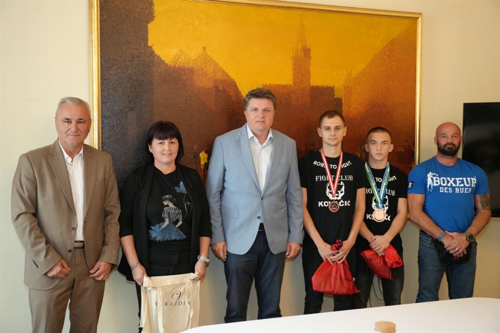 Prijem za uspješne savate boksače i trenere u Gradskoj vijećnici Varaždina