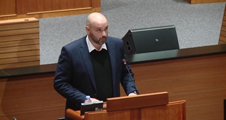 Baksa: Mladi nemaju koristi od floskula, njih zanima kako si osigurati krov nad glavom