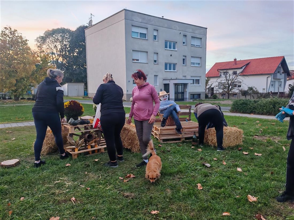 Zahvaljujući vrijednim ženama, dašak jeseni i prošlih vremena u Velikom Bukovcu