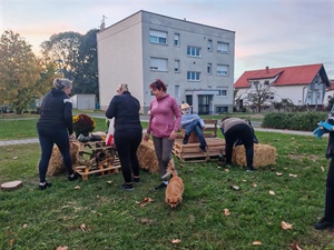 Zahvaljujući vrijednim ženama, dašak jeseni i prošlih vremena u Velikom Bukovcu