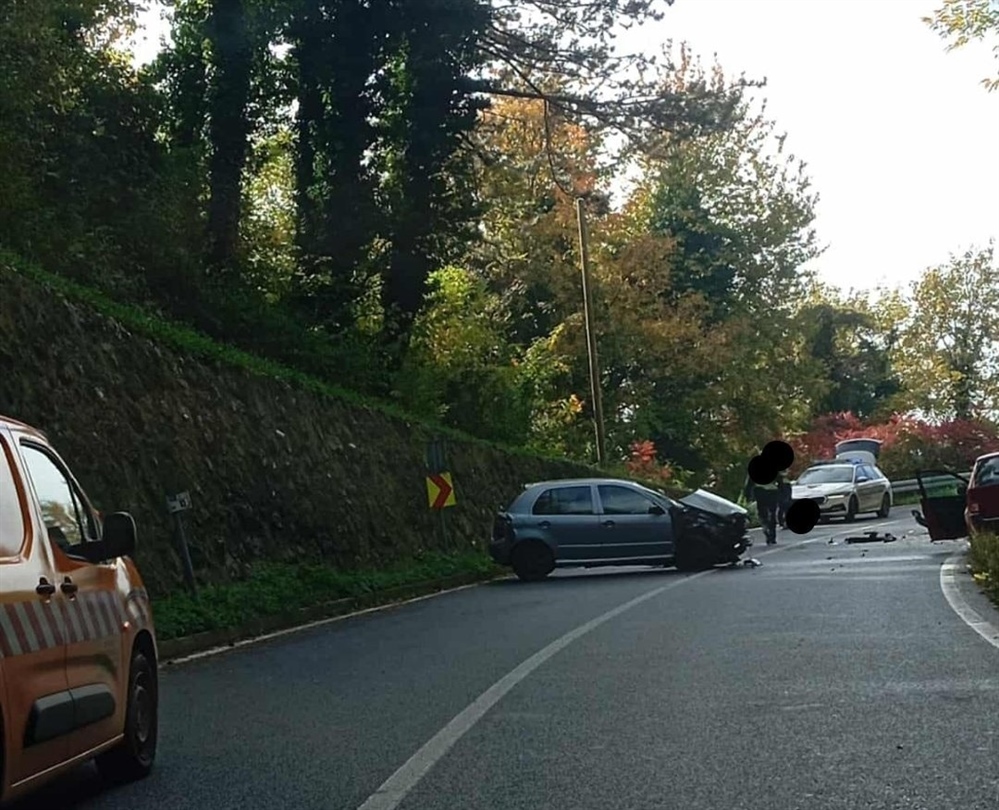 Teška prometna nesreća između Tuheljskih Toplica i Klanjca: Policija zatvorila cestu i provodi očevid