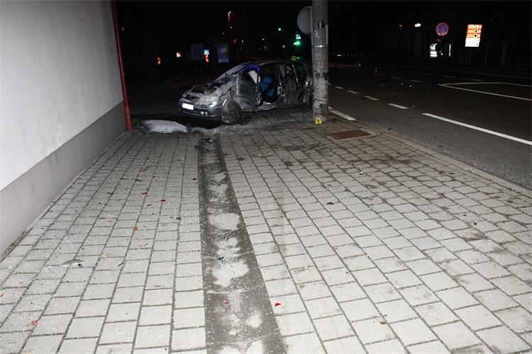 Noćas teška prometna nesreća u Nedelišću, ozlijeđene iz auta izvlačili vatrogasci