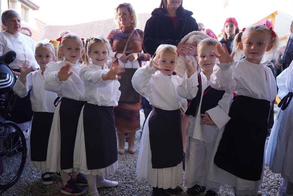 Održana "Petrijanečka jesenska večer" - veselo i slasno s humanitarnom notom!