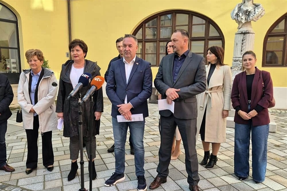 HDZ nakon hitne sjednice Skupštine: "SDP-ov politički cirkus nije uspio!!"