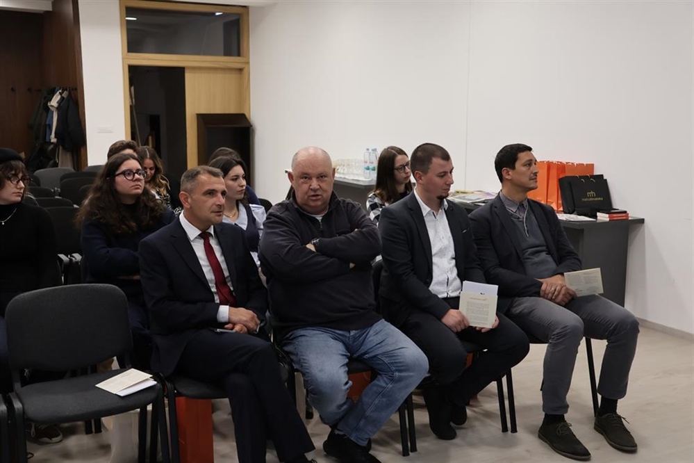 Župan Posavec na otvorenju Komunikološke škole, u sklopu programa studenti komunikologije i novinarstva posjetili Županiju