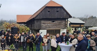 Martinje u Kumrovcu: dođite na krštenje mošta u najpoznatijem selu na svijetu!
