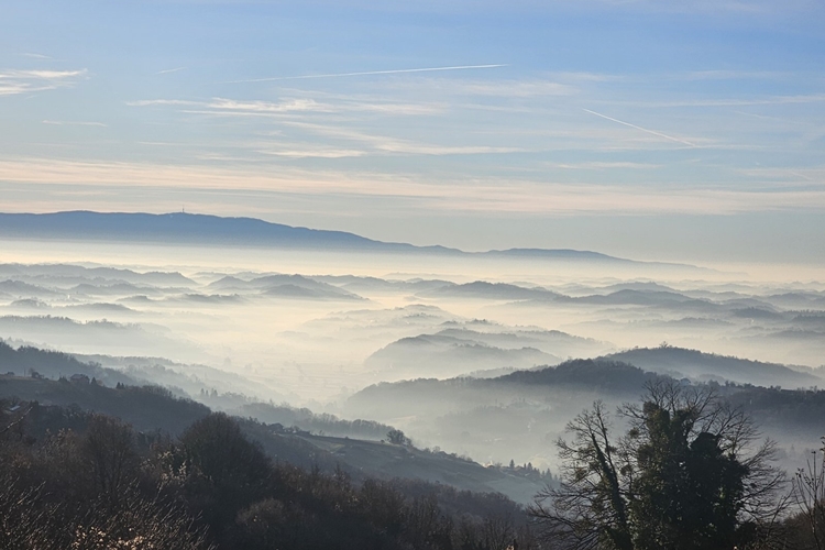 Topliji početak studenoga, ali uz mjestimičnu jutarnju maglu