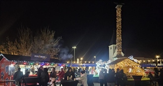 Advent u Oroslavju pun blagdanske čarolije: Koncerti Dražena Zečića, Jakova Jozinovića i Hrvatskih ruža, Čvrčkijada i klizalište