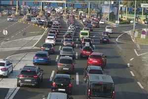 Otežani uvjeti na cestama: Magla, mokri kolnici i brojni radovi usporavaju promet diljem Hrvatske