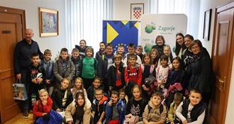 Župan Kolar ugostio osnovnoškolce iz Marije Bistrice u sjedištu Županije