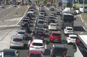 Kolona duga četiri kilometra na ulazu u Zagreb - vozi se jednim trakom